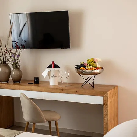 Tenuta Barone & Hotel 4*