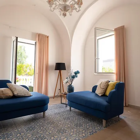 Tenuta Barone & 4* Capurso